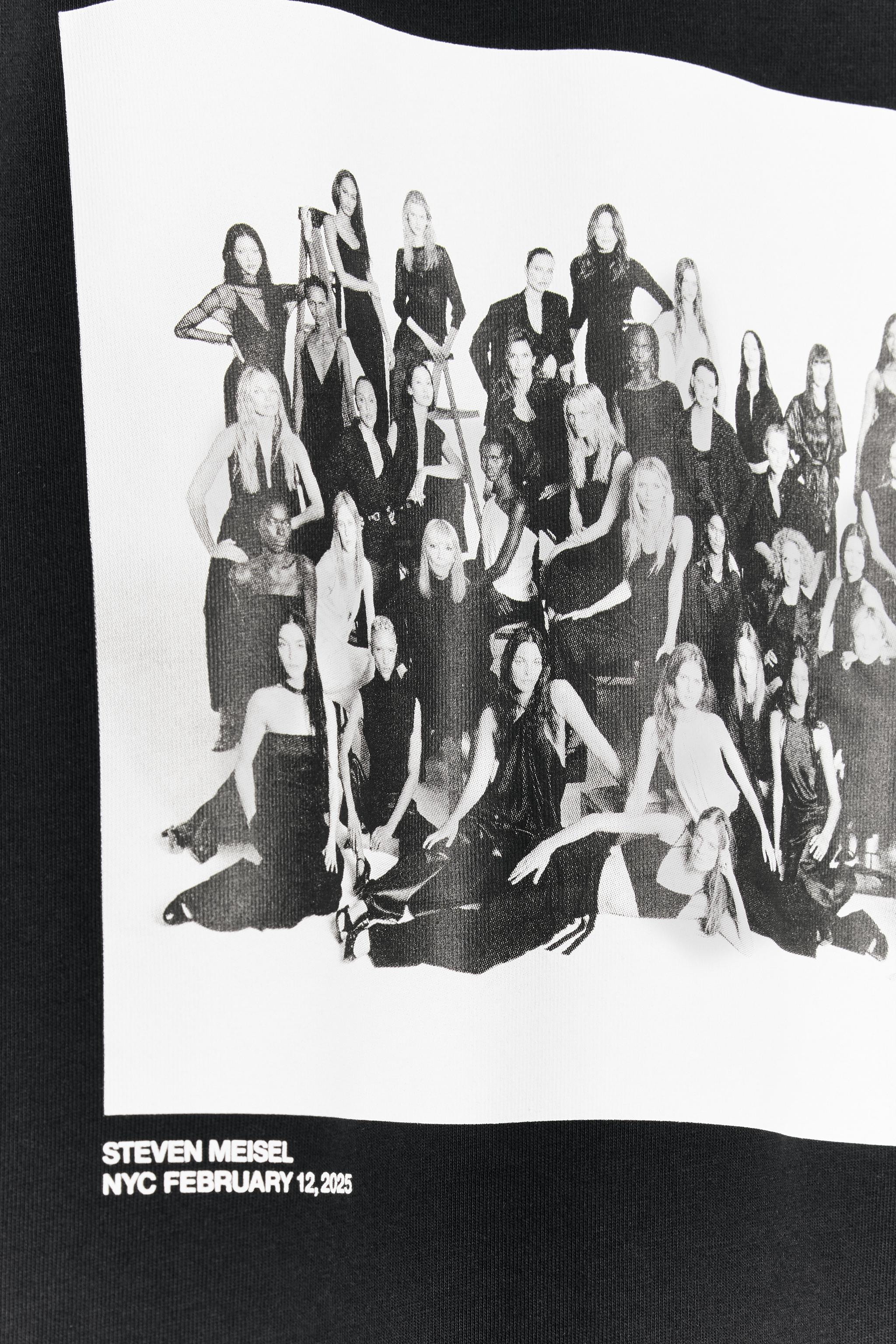 STEVEN MEISEL PHOTO T-SHIRT 50TH ANNIVERSARY